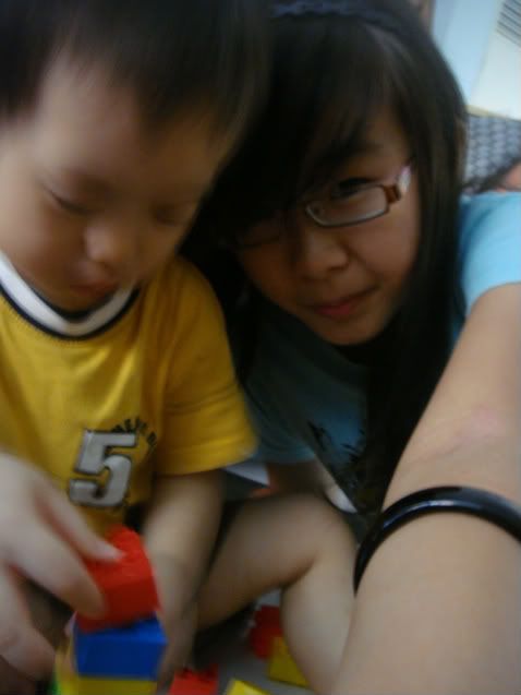 <span class=