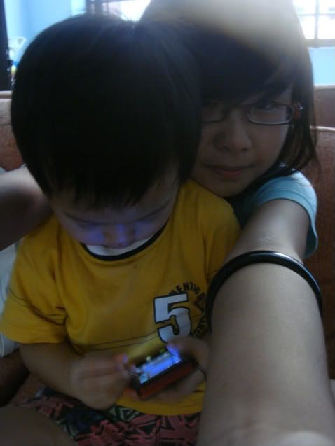 <span class=