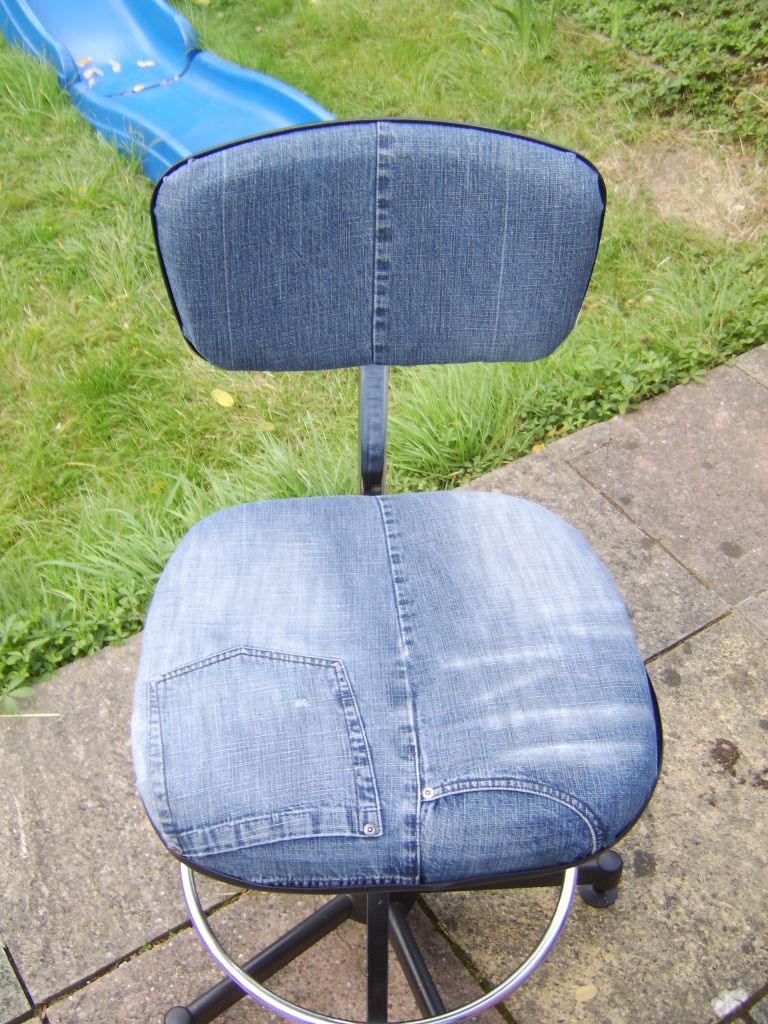 chair1.jpg