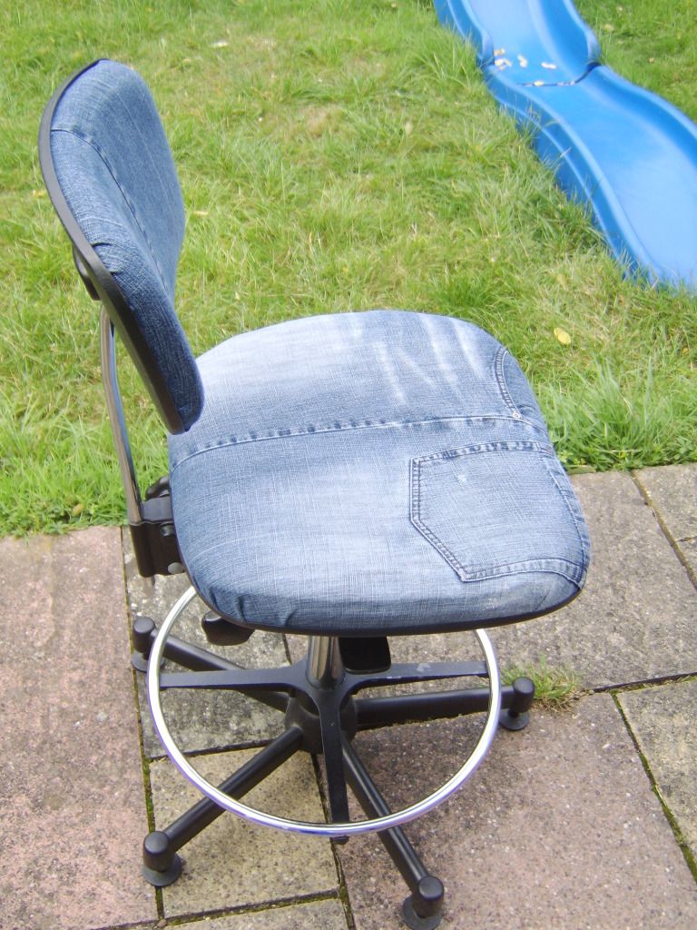 chair2.jpg