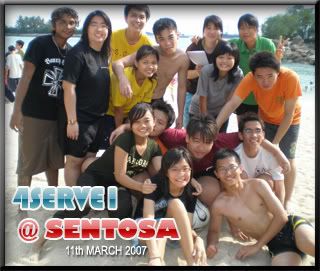 We are at Sentosa!