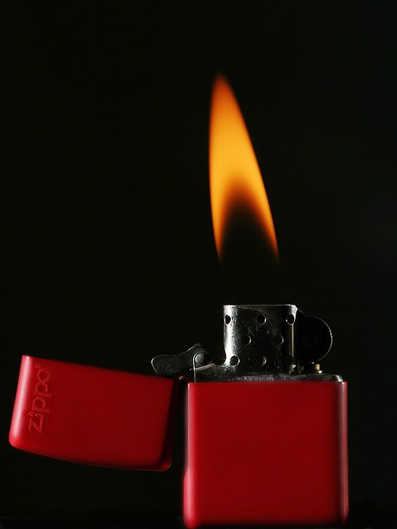 IMAGE: http://i112.photobucket.com/albums/n175/nkonyi/lightedit.jpg