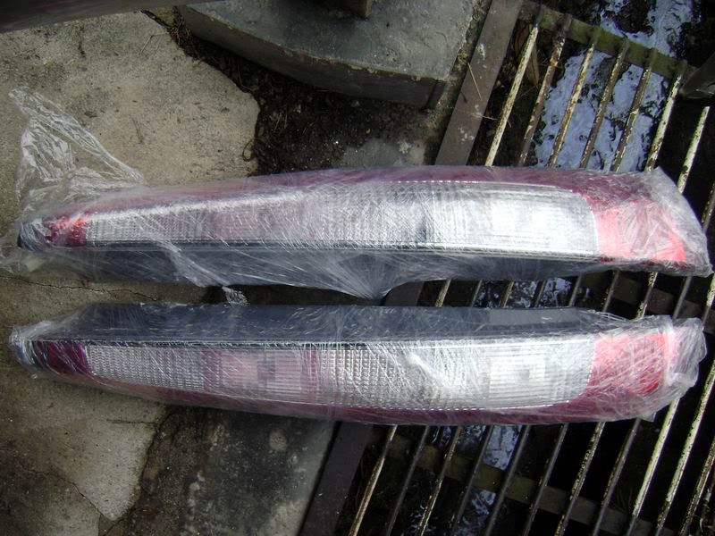 MOVE L9 peanut tail lamp for Daihatsu Move Peanut. MOVE L9 peanut tail lamp for