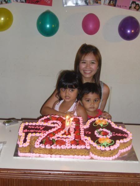 Photo Sharing and Video Hosting at Photobucket