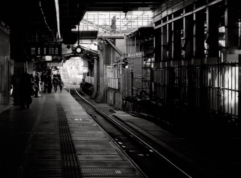 shimokitazawa station January 2011 (c) shimokita