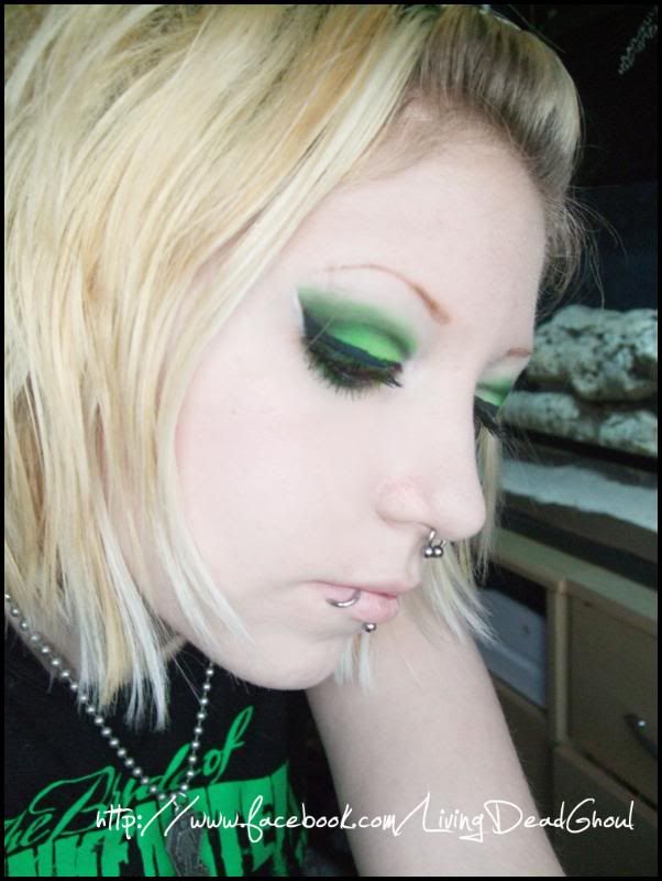 pretty makeup for green eyes. Re: Make-up looks show-off