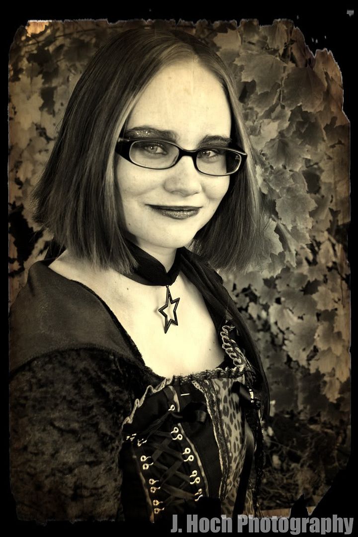 IMAGE: http://i112.photobucket.com/albums/n184/darksoul30/canon.jpg