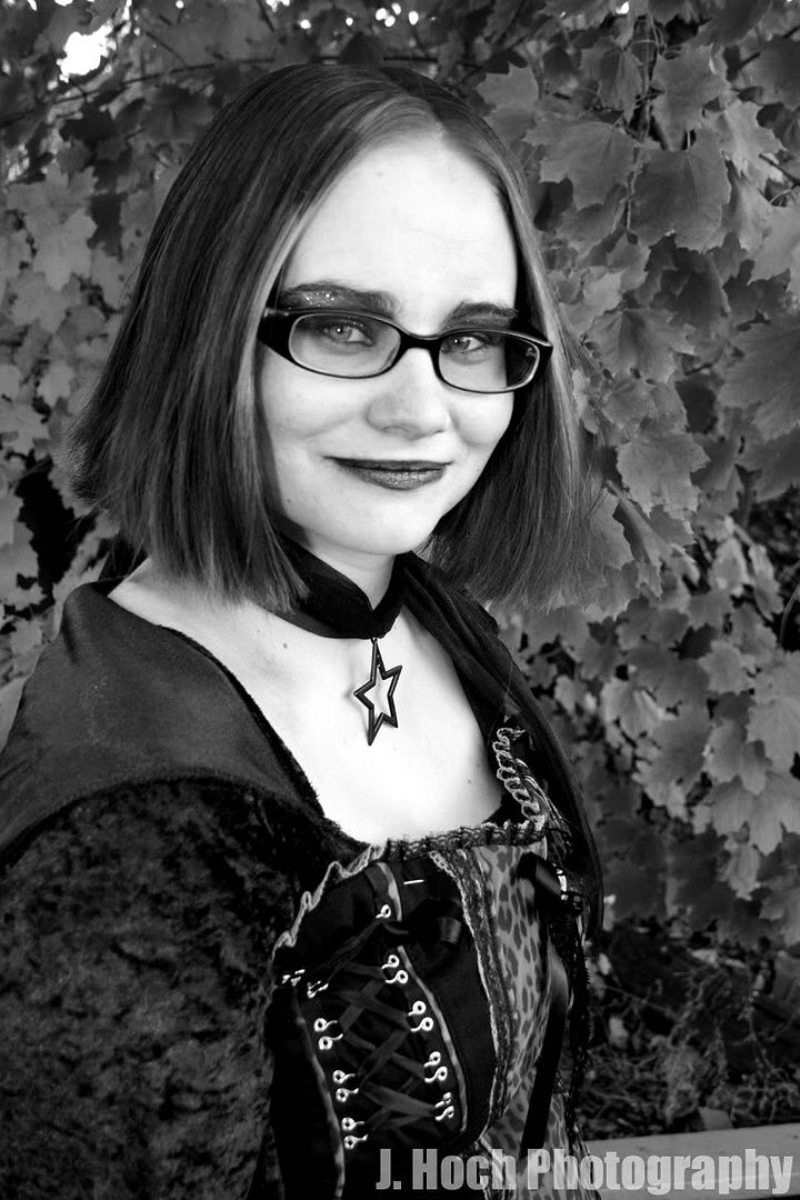 IMAGE: http://i112.photobucket.com/albums/n184/darksoul30/canon2a.jpg