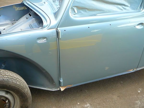 http://i112.photobucket.com/albums/n186/stenguns/67%20Rebuild/P1020300.jpg