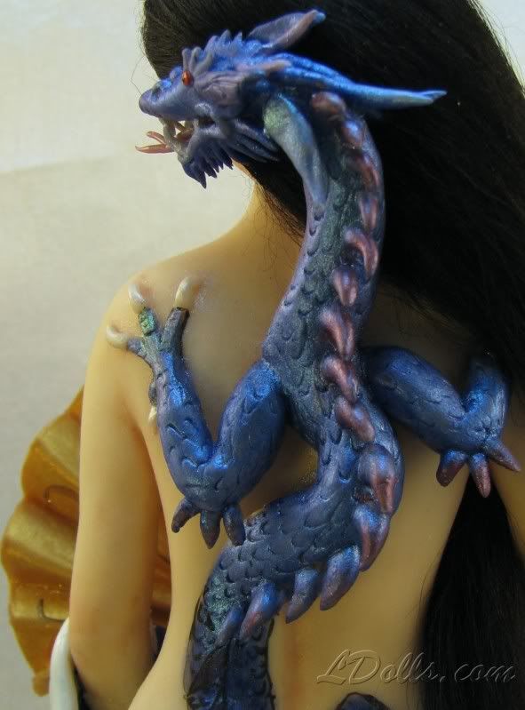 Изделие - кукла гейша с татуировкой дракон.