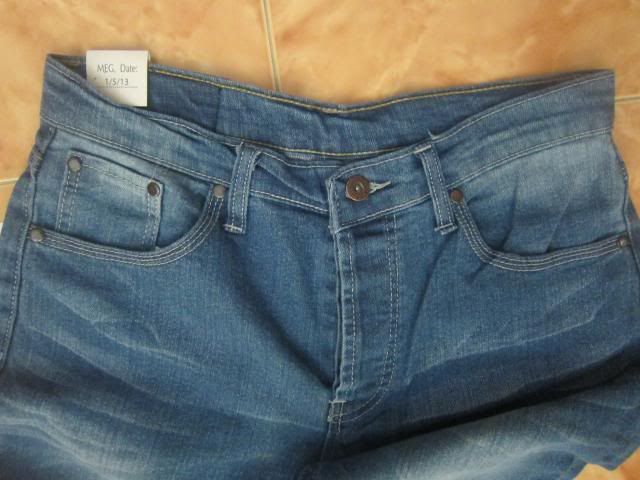 Thanh lý 2 cái quần JEANS THÁI - CHẤT LƯỢNG TỐT - 1