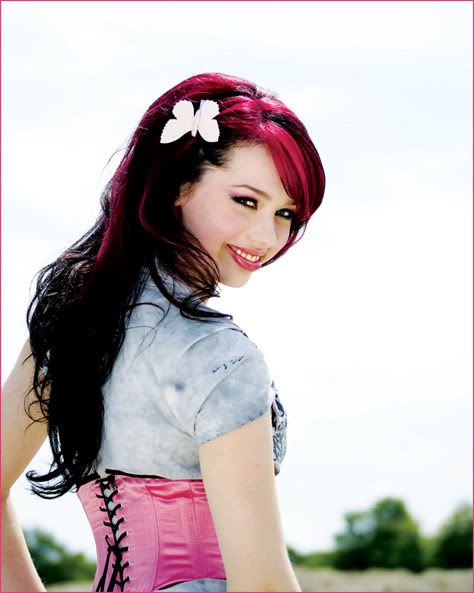 skyephoto02.jpg Skye Sweetnam image by Lunascope