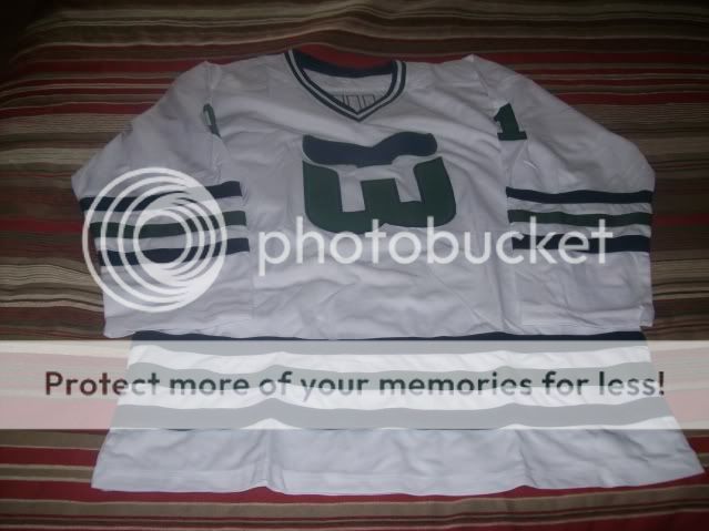 HARTFORD WHALERS #1 MIKE LIUT HOCKEY JERSEY   L  