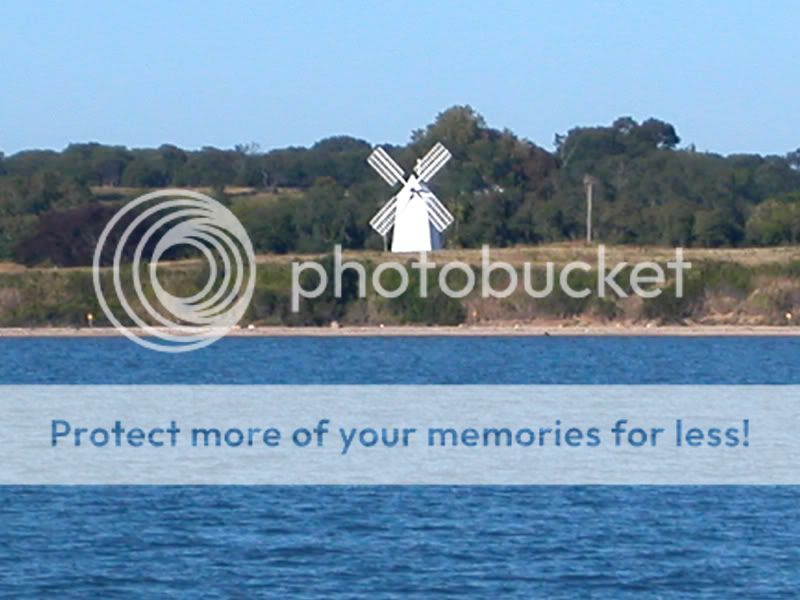 Gardiners Island Windmill - JungleKey.com Wiki